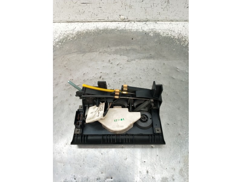 Recambio de mando calefaccion / aire acondicionado para seat ibiza ii (6k1) 1.8 i referencia OEM IAM 6K1971566B  1993