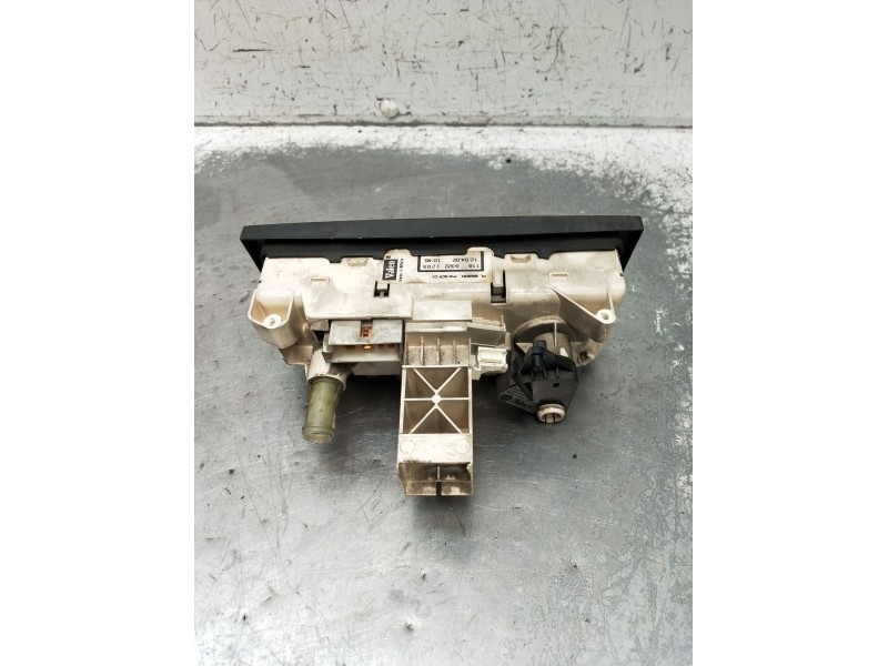 Recambio de mando calefaccion / aire acondicionado para opel combo furgoneta/monovolumen 1.7 di 16v referencia OEM IAM 1188322  