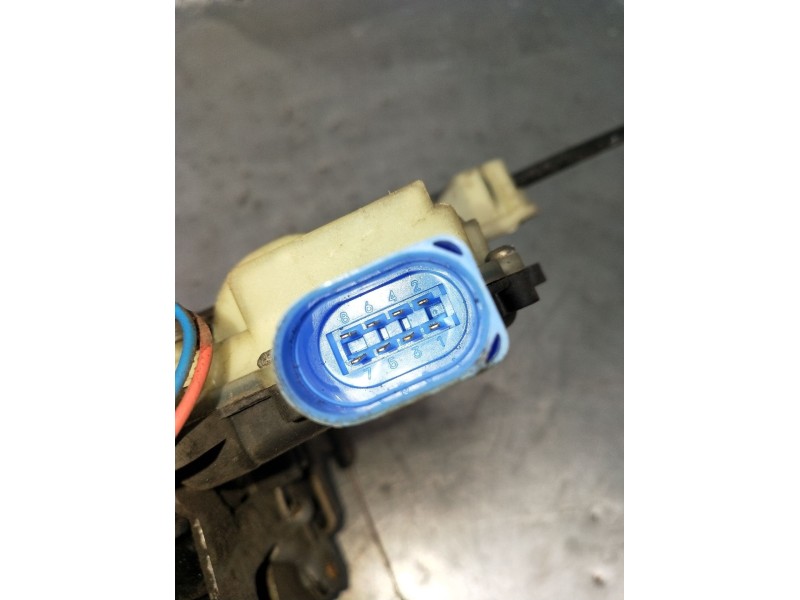 Recambio de motor cierre centralizado delantero izquierdo para seat cordoba (6l2) 1.9 tdi referencia OEM IAM  5P 2006