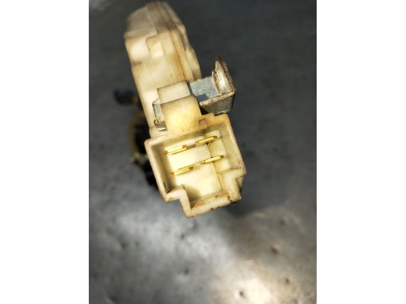 Recambio de motor cierre centralizado delantero derecho para nissan almera ii hatchback (n16) 2.2 dci referencia OEM IAM 8055261