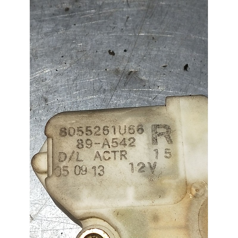 Recambio de motor cierre centralizado delantero derecho para nissan almera ii hatchback (n16) 2.2 dci referencia OEM IAM 8055261