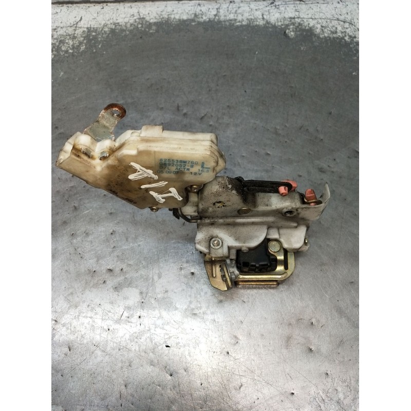 Recambio de motor cierre centralizado trasero izquierdo para nissan almera ii hatchback (n16) 2.2 dci referencia OEM IAM 82553BM