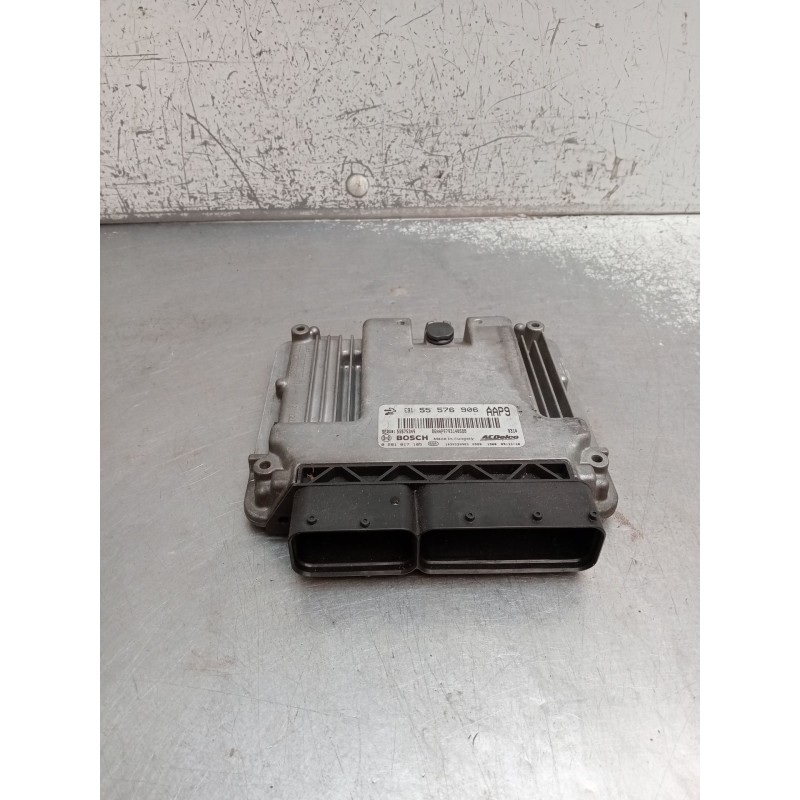 Recambio de centralita motor uce para opel insignia a sports tourer (g09) 2.0 cdti (35) referencia OEM IAM 0281017105 55576906 5