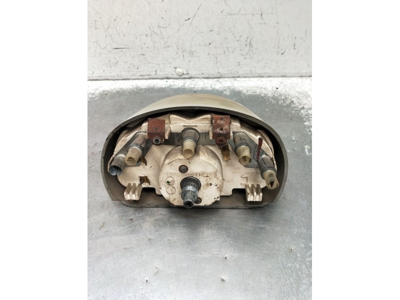 Recambio de cuadro instrumentos para seat 600 0.8 referencia OEM IAM   