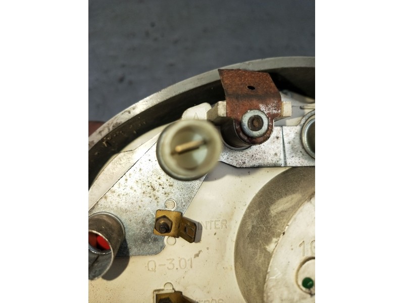 Recambio de cuadro instrumentos para seat 600 0.8 referencia OEM IAM   