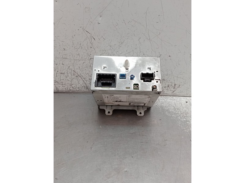 Recambio de sistema audio / radio cd para opel insignia a sports tourer (g09) 2.0 cdti (35) referencia OEM IAM 7612034311 133372