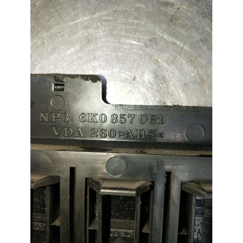 Recambio de mando elevalunas delantero izquierdo para seat ibiza ii (6k1) 1.8 i referencia OEM IAM 6K0857061  1993