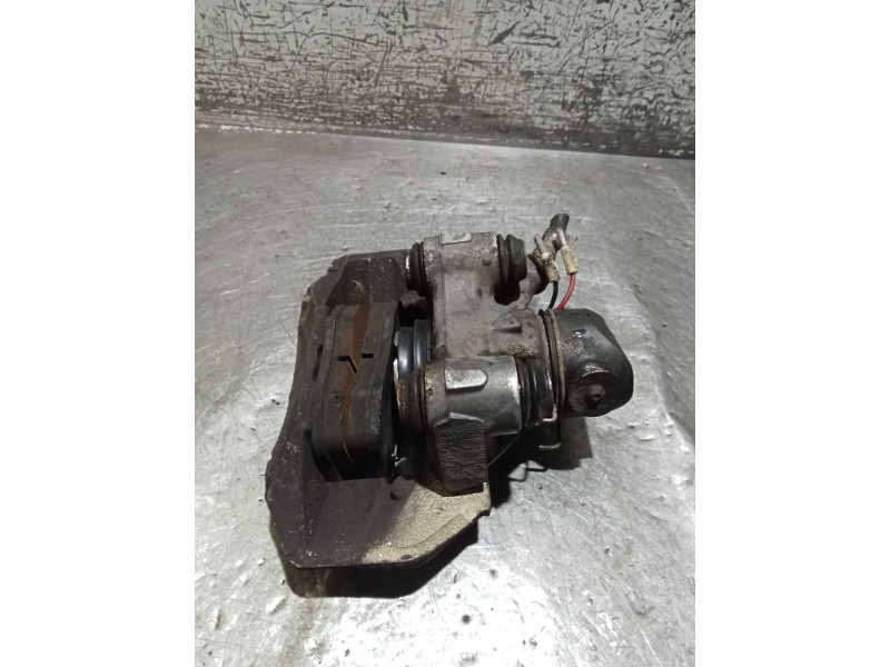 Recambio de pinza freno delantera izquierda para citroën bx (xb-_) 14 e referencia OEM IAM   