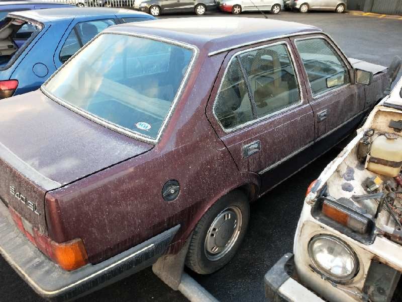 volvo serie 340 del año 1988