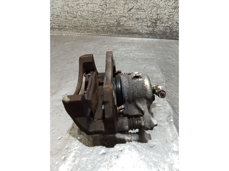 Recambio de pinza freno delantera derecha para ford fiesta vi (cb1, ccn) 1.6 tdci referencia OEM IAM   08