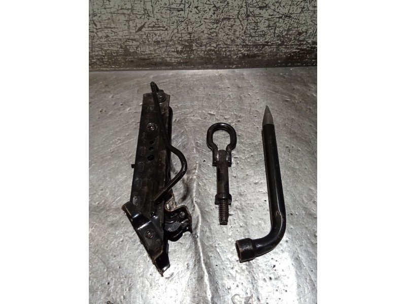 Recambio de gato para ford fiesta vi (cb1, ccn) 1.6 tdci referencia OEM IAM   08