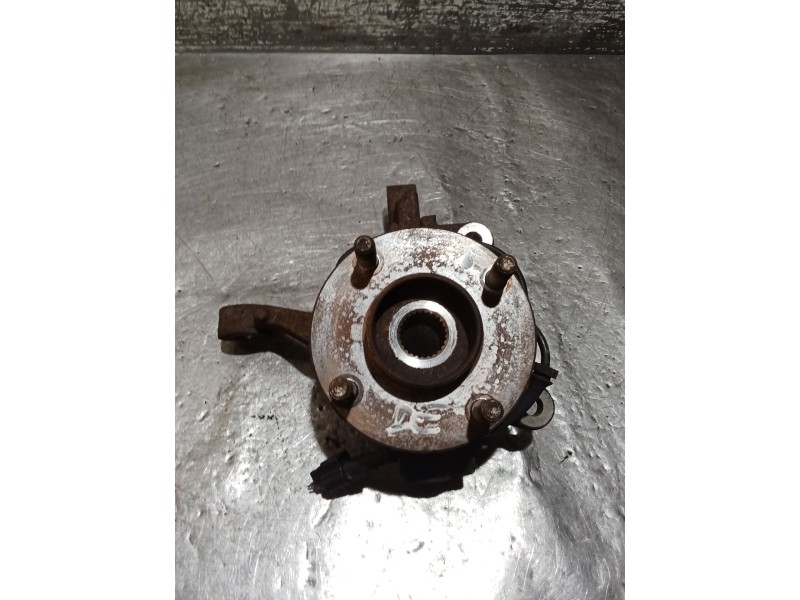 Recambio de mangueta delantera derecha para ford fiesta vi (cb1, ccn) 1.6 tdci referencia OEM IAM   08