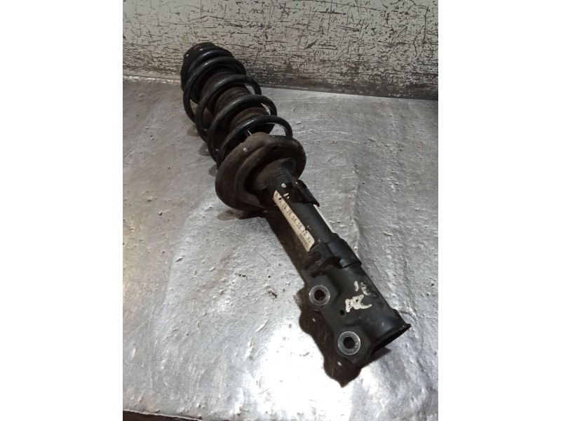 Recambio de amortiguador delantero izquierdo para ford fiesta vi (cb1, ccn) 1.6 tdci referencia OEM IAM 8V5118K001CC  00
