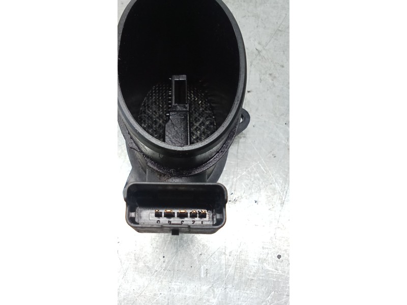 Recambio de caudalimetro para ford focus c-max (dm2) 1.6 tdci referencia OEM IAM 9650010780 72834204 03