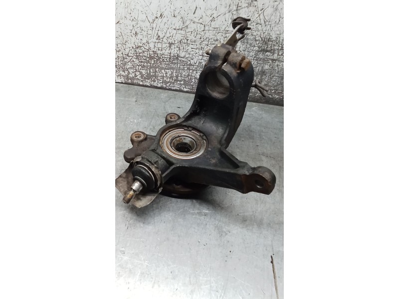Recambio de mangueta delantera derecha para citroën bx (xb-_) 14 e referencia OEM IAM   83