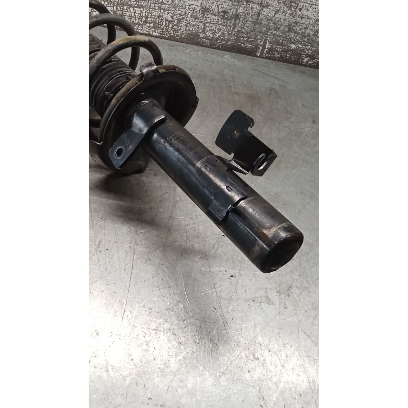 Recambio de amortiguador delantero izquierdo para ford focus c-max (dm2) 1.6 tdci referencia OEM IAM   03