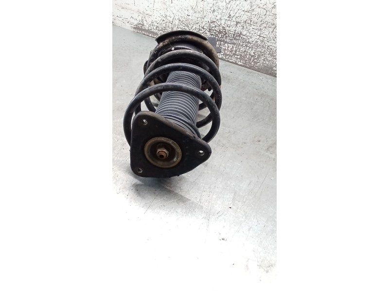 Recambio de amortiguador delantero izquierdo para ford focus c-max (dm2) 1.6 tdci referencia OEM IAM   03