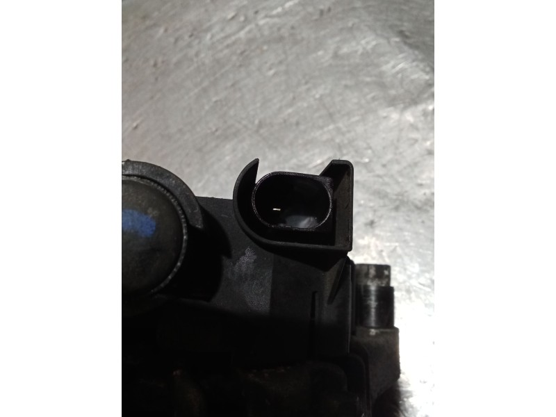 Recambio de alternador para ford fiesta vi (cb1, ccn) 1.6 tdci referencia OEM IAM 8V2110300AB 2543427A 08
