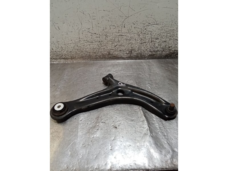 Recambio de brazo suspension inferior delantero derecho para ford fiesta vi (cb1, ccn) 1.6 tdci referencia OEM IAM   08