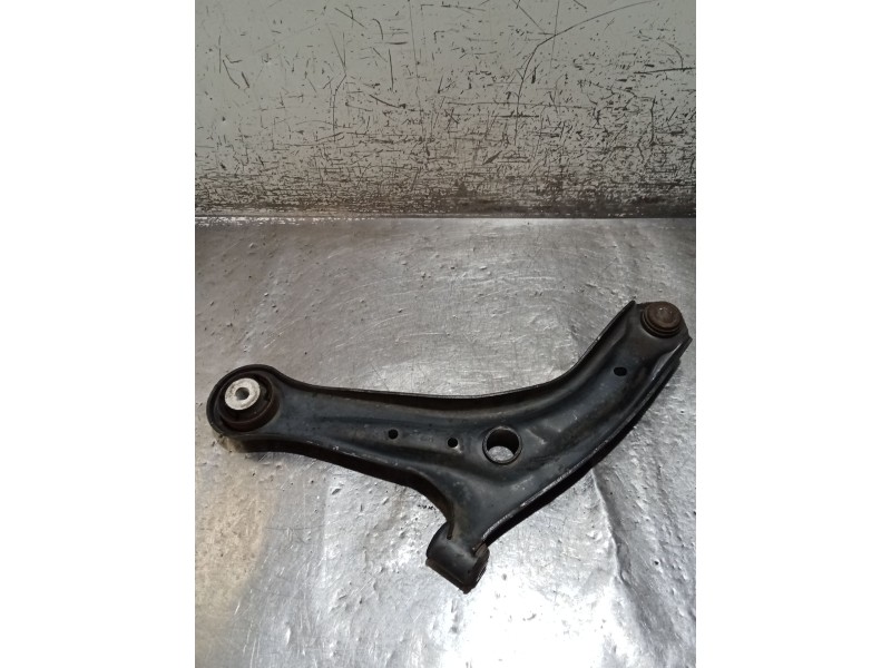 Recambio de brazo suspension inferior delantero derecho para ford fiesta vi (cb1, ccn) 1.6 tdci referencia OEM IAM   08