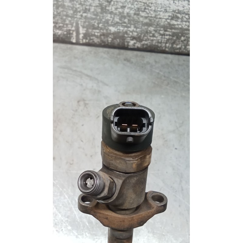 Recambio de inyector para ford focus c-max (dm2) 1.6 tdci referencia OEM IAM 0445110188 892080 BOSCH