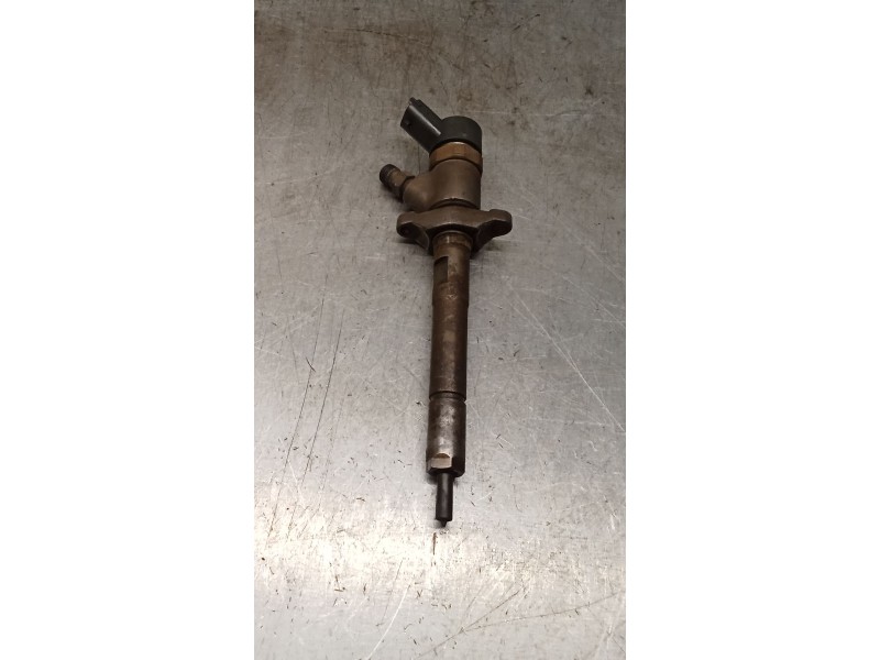 Recambio de inyector para ford focus c-max (dm2) 1.6 tdci referencia OEM IAM 0445110188 892080 BOSCH