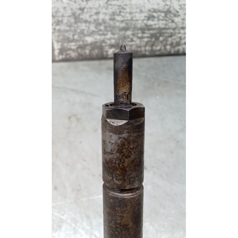 Recambio de inyector para ford focus c-max (dm2) 1.6 tdci referencia OEM IAM 0445110188 892080 BOSCH