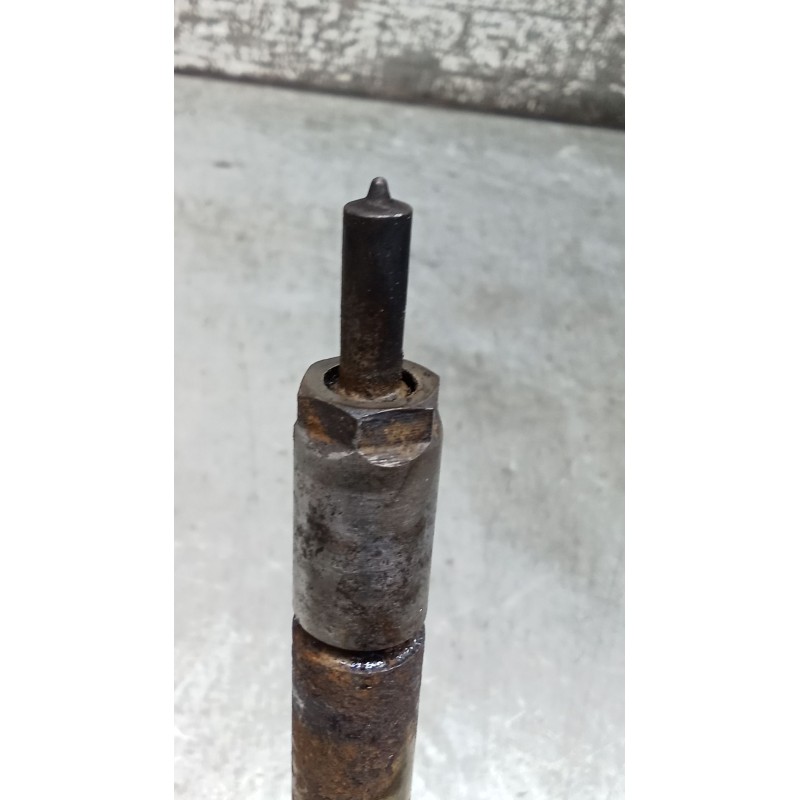 Recambio de inyector para ford focus c-max (dm2) 1.6 tdci referencia OEM IAM 0445110188 892080 BOSCH