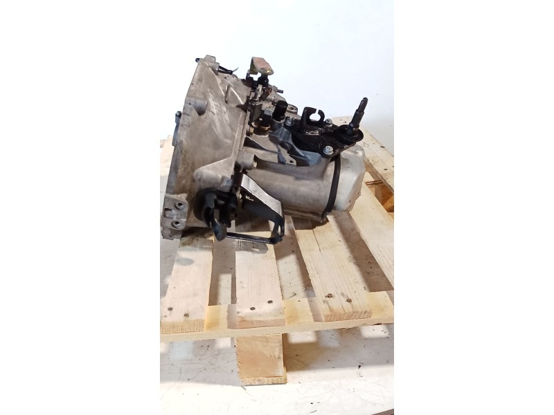 Recambio de caja cambios para peugeot 206 hatchback (2a/c) 1.4 hdi eco 70 referencia OEM IAM 20CQ06 5V 2033067