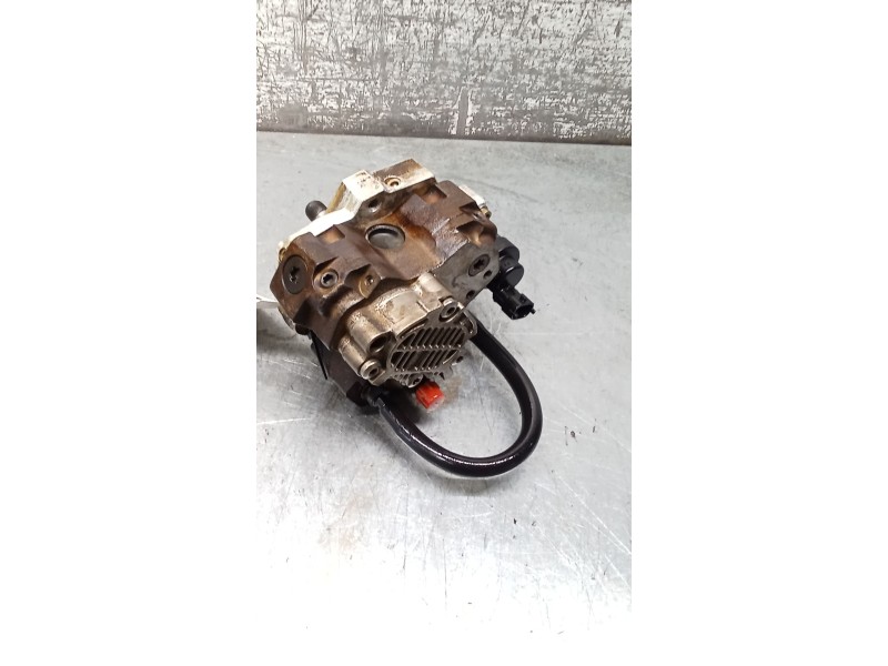 Recambio de bomba inyeccion para ford focus c-max (dm2) 1.6 tdci referencia OEM IAM 0445010089 9651844380 BOSCH