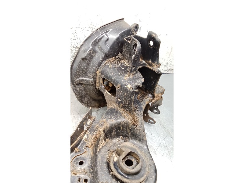 Recambio de mangueta trasera derecha para nissan x-trail iii (t32_, t32r, t32rr) 1.6 dci all mode 4x4-i (nt32) referencia OEM IA