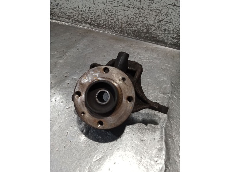 Recambio de mangueta delantera izquierda para citroën c3 i (fc_, fn_) 1.4 hdi referencia OEM IAM   02