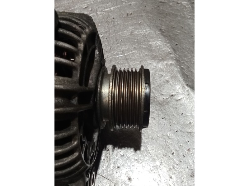 Recambio de alternador para audi a3 (8p1) 2.0 tdi 16v referencia OEM IAM 06F903023F 0124525050 04