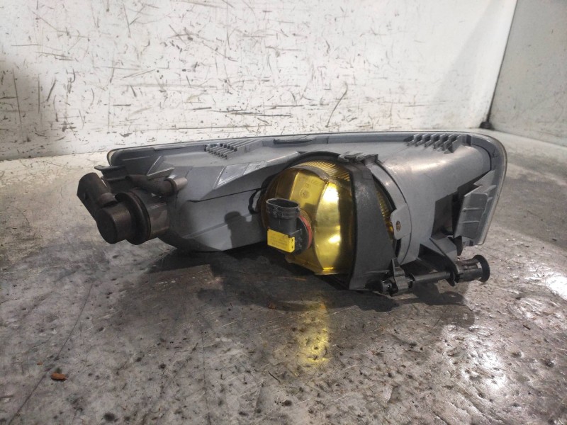Recambio de faro antiniebla derecho para skoda suberb (3t4) exclusive referencia OEM IAM 17499902 27161800 3T0941700A 3T0941702A