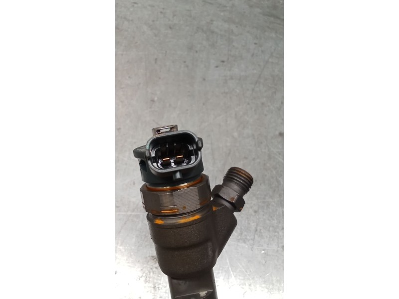 Recambio de inyector para nissan x-trail iii (t32_, t32r, t32rr) 1.6 dci all mode 4x4-i (nt32) referencia OEM IAM 0445110546 HML