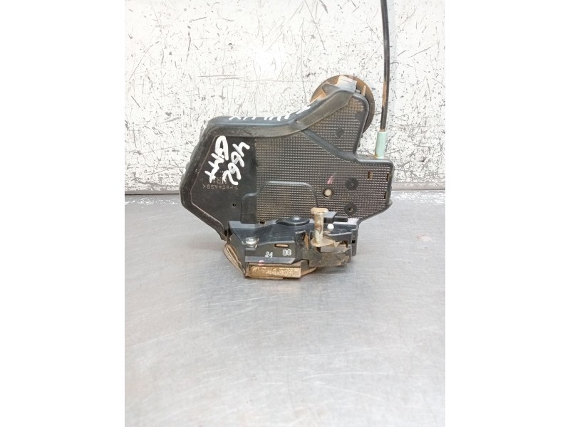 Recambio de motor cierre centralizado trasero derecho para toyota hilux vii pick-up (_n1_, _n2_, _n3_) 2.5 d-4d 4wd (kun25_) ref