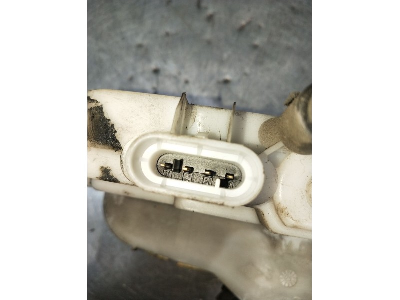 Recambio de motor cierre centralizado delantero derecho para citroën c3 i (fc_, fn_) 1.4 hdi referencia OEM IAM 46383280 5P 2002