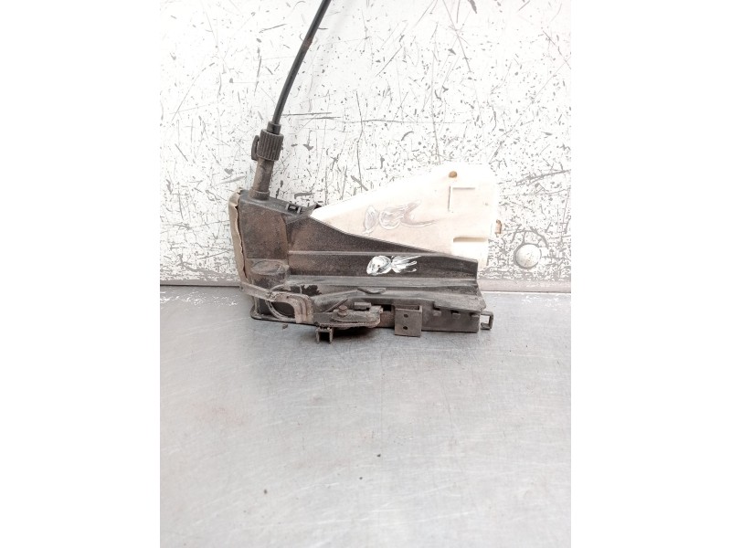 Recambio de motor cierre centralizado delantero derecho para seat alhambra (7v8, 7v9) 1.9 tdi referencia OEM IAM  5P 