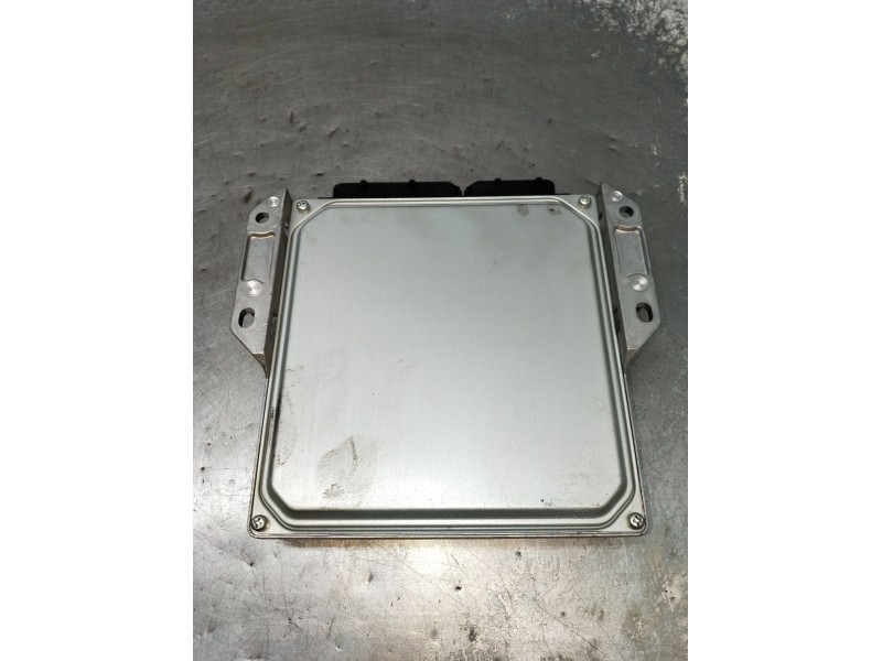 Recambio de centralita motor uce para nissan almera ii hatchback (n16) 2.2 dci referencia OEM IAM 23710BN86A 5800321 2002