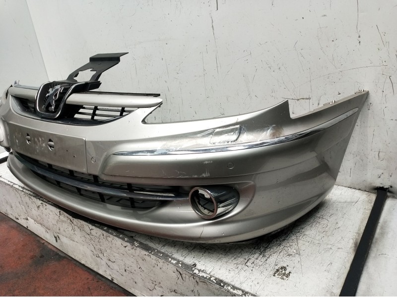 Recambio de paragolpes delantero para peugeot 607 (9d, 9u) 2.7 hdi 24v referencia OEM IAM 2004  