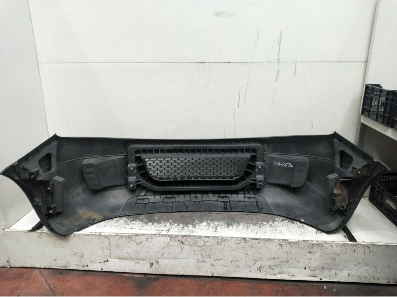 Recambio de paragolpes delantero para iveco daily iv caja/chasis 35c13, 35c13 /p, 35s13 d, 35s13, 35s13 /p referencia OEM IAM   