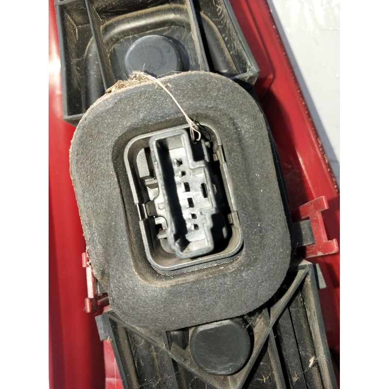 Recambio de piloto trasero derecho para citroën c3 i (fc_, fn_) 1.4 hdi referencia OEM IAM  VER FOTOS 2002