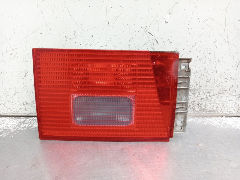 Recambio de piloto trasero derecho interior para seat alhambra (7v8, 7v9) 1.9 tdi referencia OEM IAM 7M7945112B  