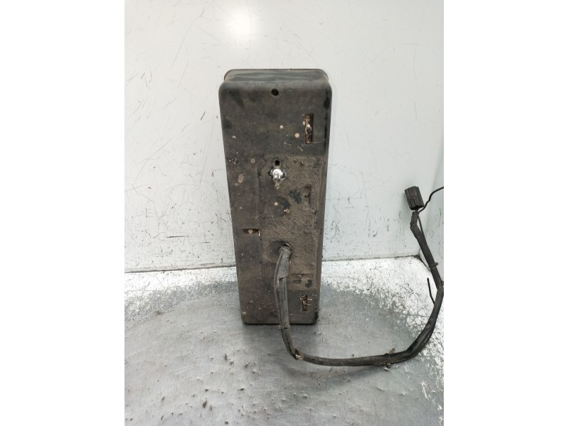 Recambio de piloto trasero derecho para fuso (mitsubishi) canter 3c13 referencia OEM IAM   2003