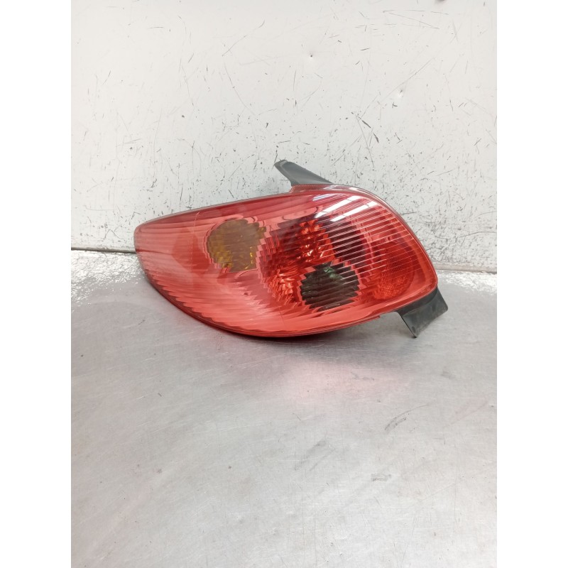 Recambio de piloto trasero izquierdo para peugeot 206 hatchback (2a/c) 1.4 hdi eco 70 referencia OEM IAM   