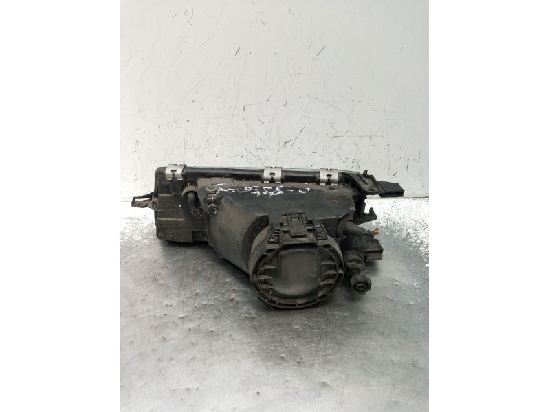 Recambio de faro derecho para opel vectra a hatchback (j89) 1.7 td (f68, m68) referencia OEM IAM   