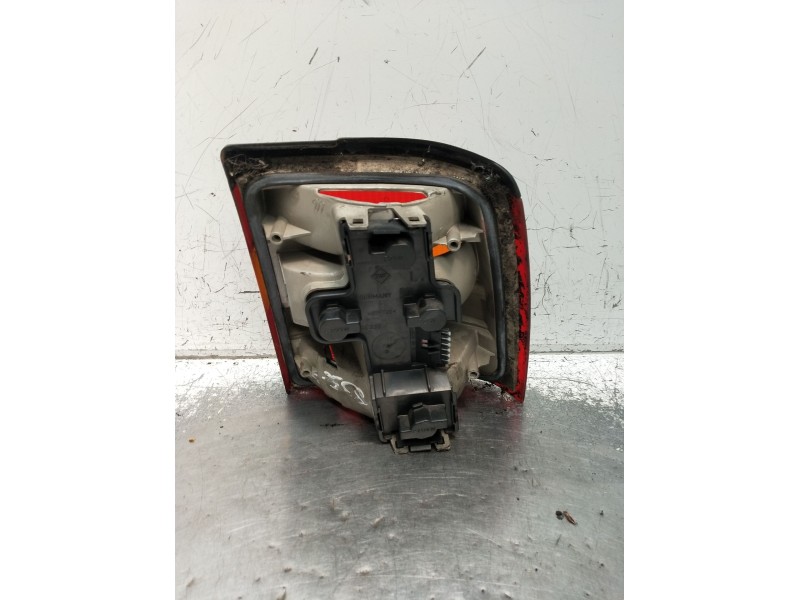 Recambio de piloto trasero izquierdo para opel vectra a hatchback (j89) 1.7 td (f68, m68) referencia OEM IAM   