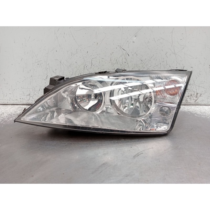 Recambio de faro izquierdo para ford mondeo iii turnier (bwy) 1.8 16v referencia OEM IAM 0301174205  
