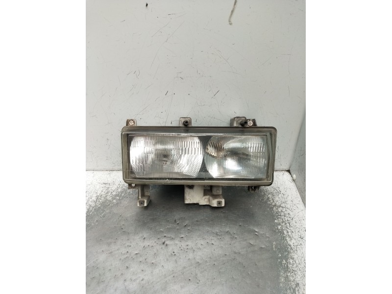 Recambio de faro derecho para fuso (mitsubishi) canter 3c13 referencia OEM IAM   2003