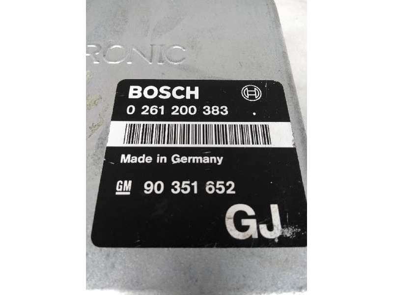 Recambio de centralita motor uce para opel omega 2.4 referencia OEM IAM 0261200383 90351652 GJ